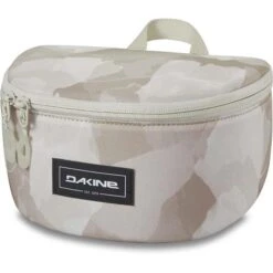Dakine Goggle Stash 8 Dakine Goggle Stash -Ski Equipment Sale gogglestash sandquartz 194626466415 10003828 sandquartz 32m main